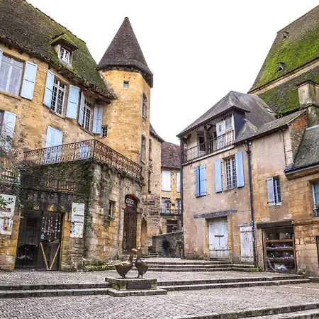La Venelle Apartment Sarlat-la-Caneda Exterior photo