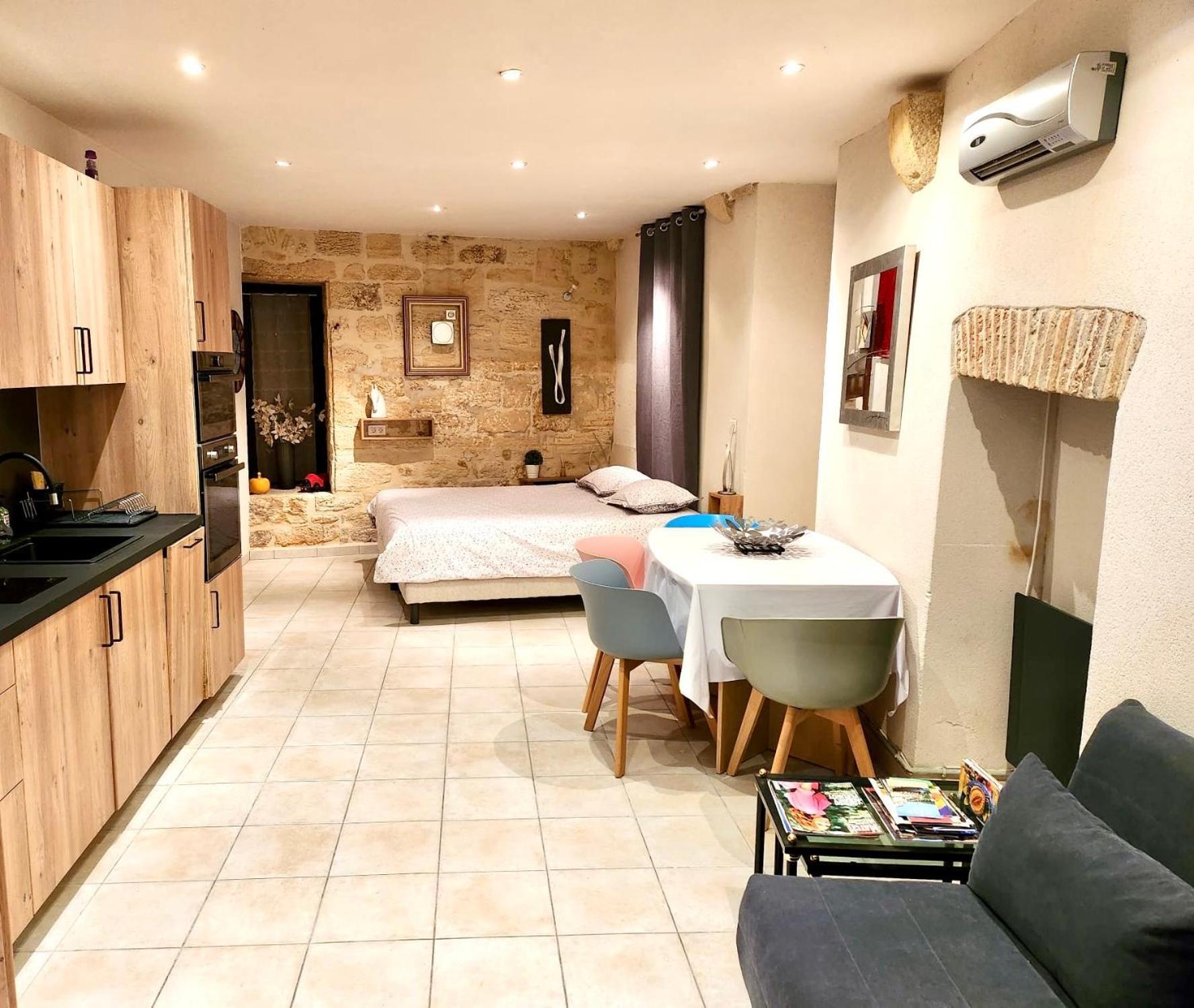 Apartment La Venelle