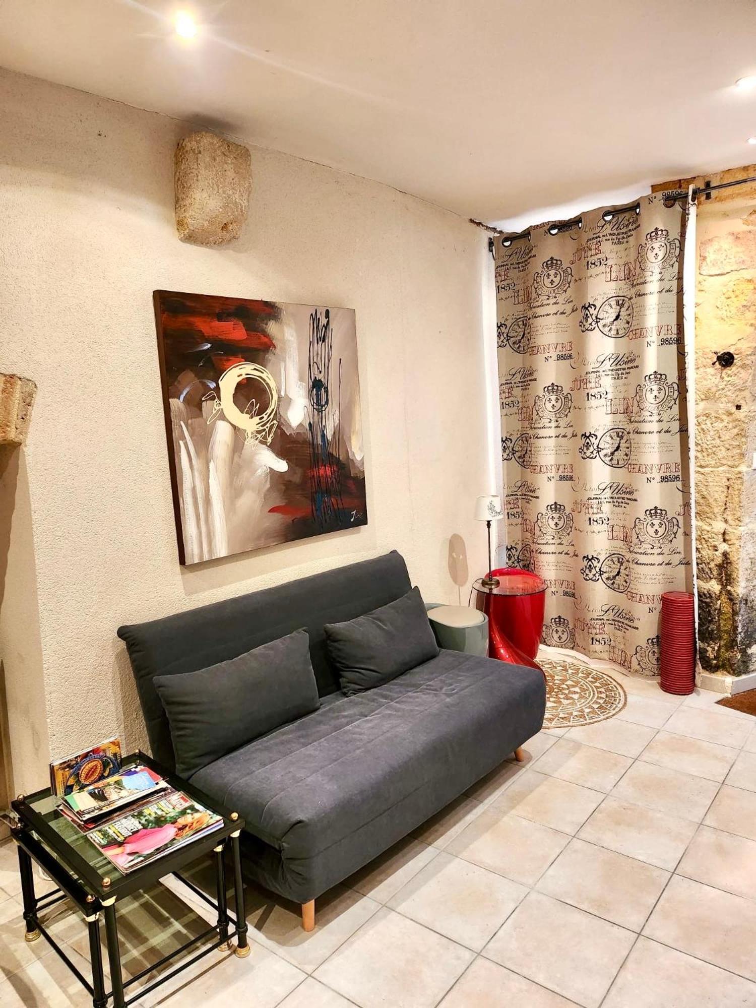 La Venelle Apartment *